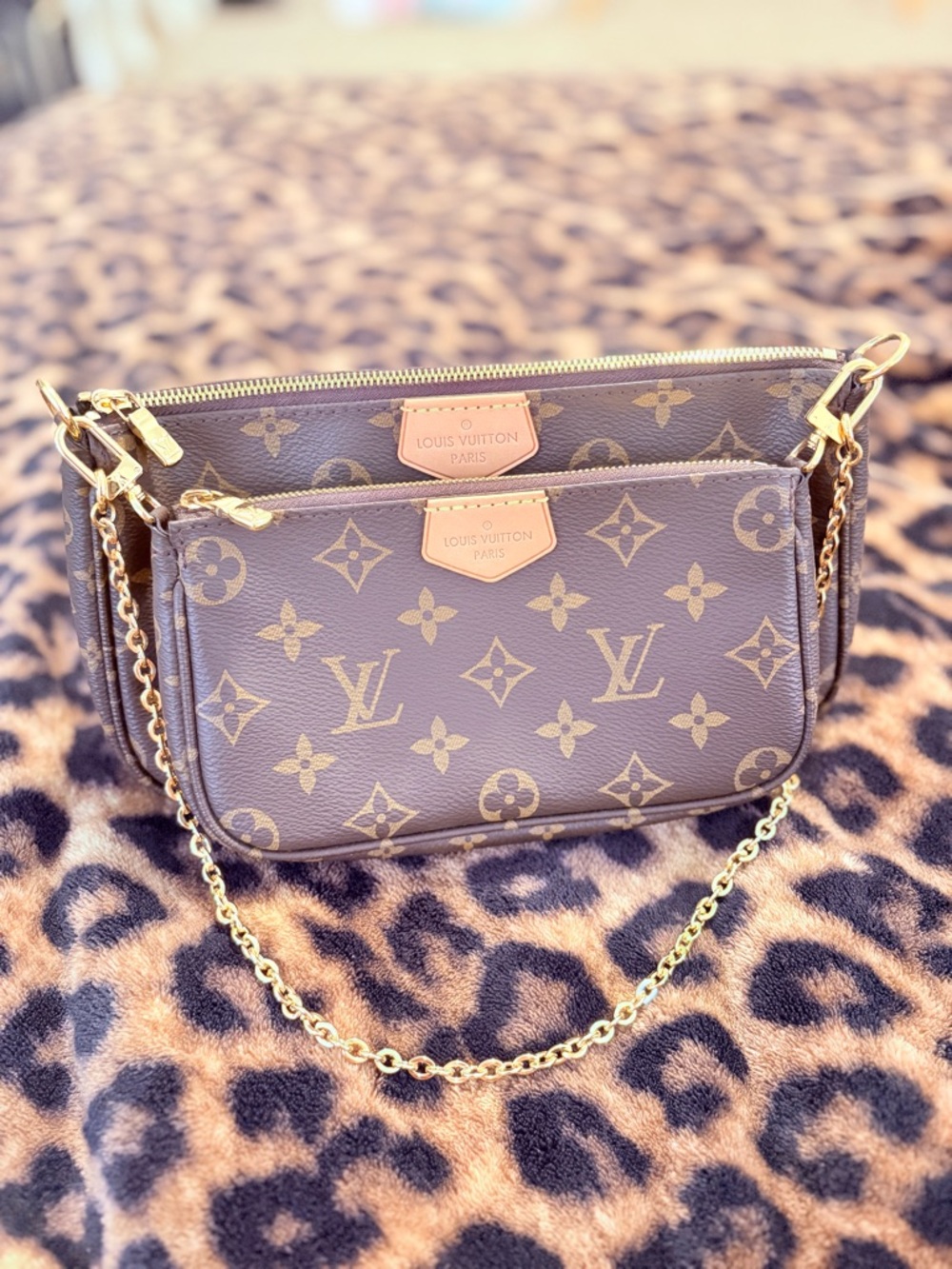 Louis Vuitton Multi Pochette Accessoires in Monogram with Pink Crossbody Strap